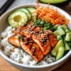 Knusprige Lachs Bowls Reis