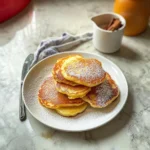 Blaubeerpfannkuchen mit Buttermilch für jeden Morgen