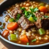Slow-Cooker-Rindfleisch- und Gerstensuppe